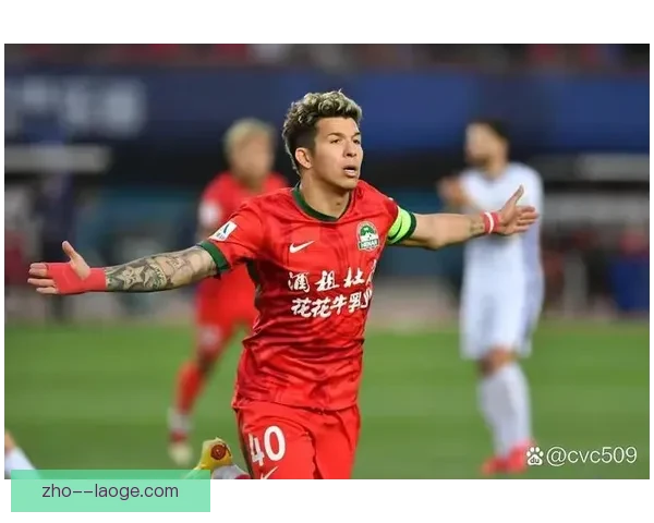 纳萨里奥坐镇河南队中场能传能射屡献神仙球点燃全场球迷激情沸腾